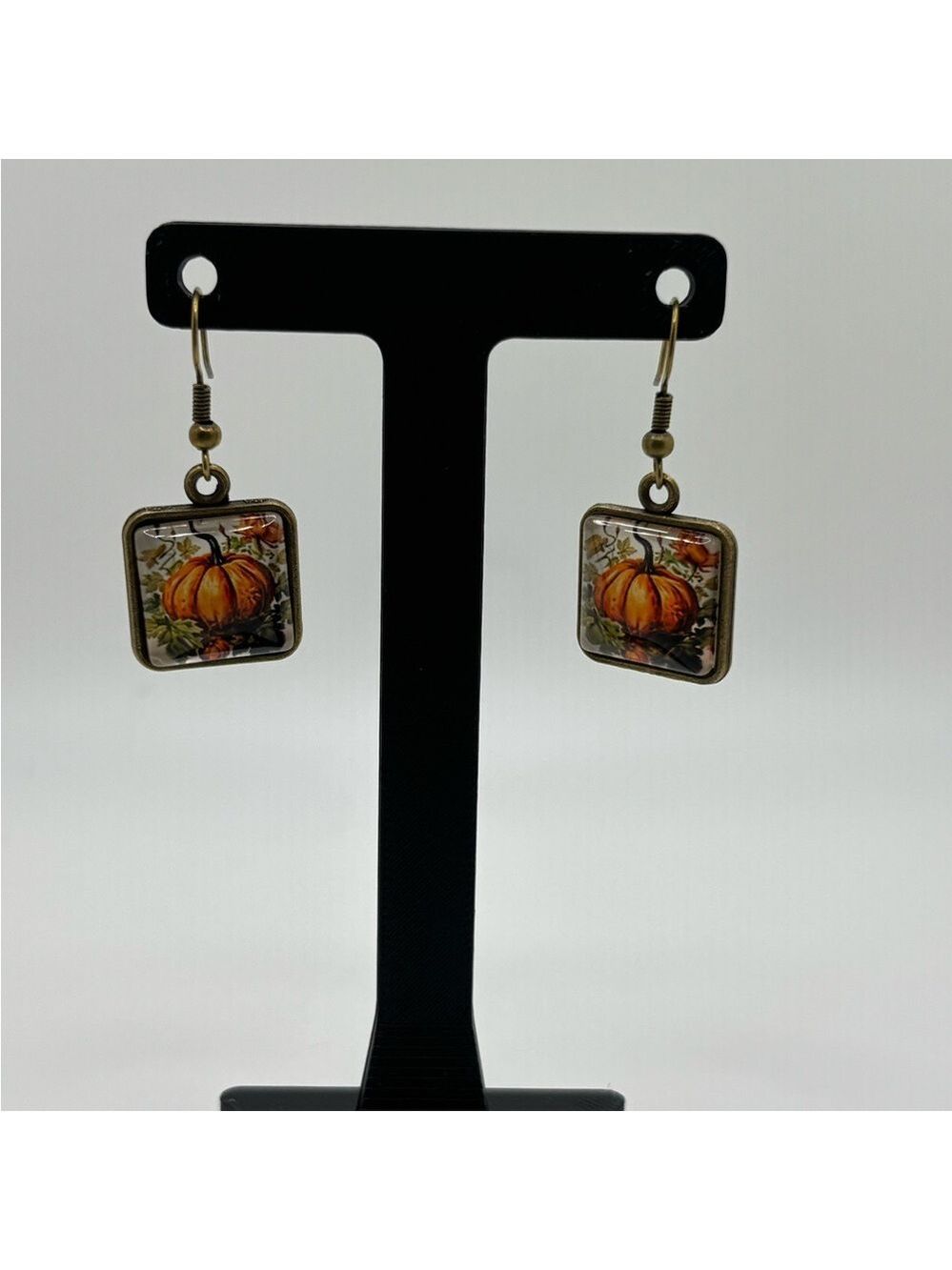 ✨5/$25✨ Pumpkin Earrings Square